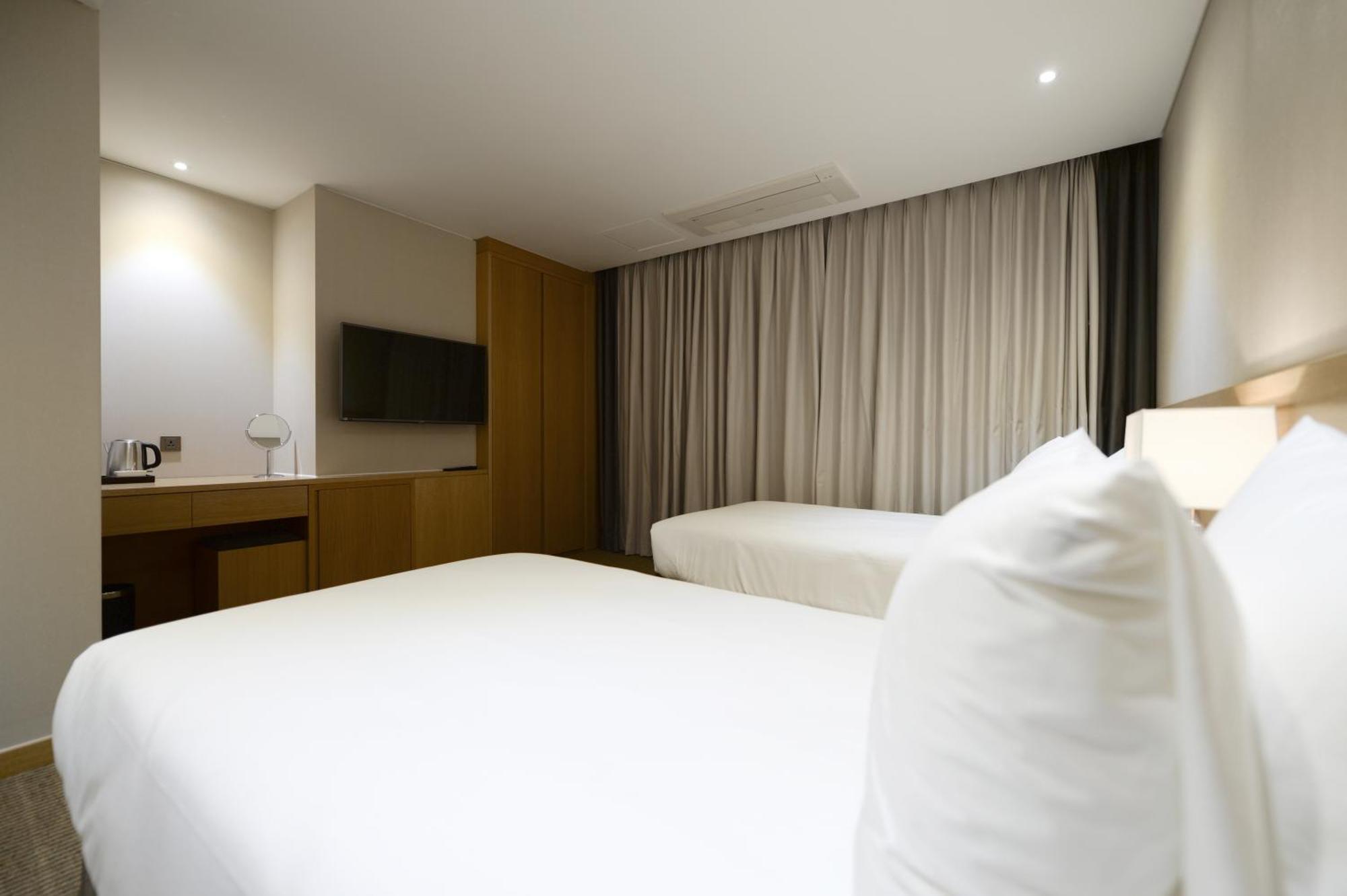 Hotel New Oriental Myeongdong Seoul Zimmer foto